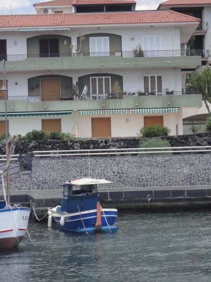 Acirealevacanze - Romantica Camera Sul Mare Bagian luar foto